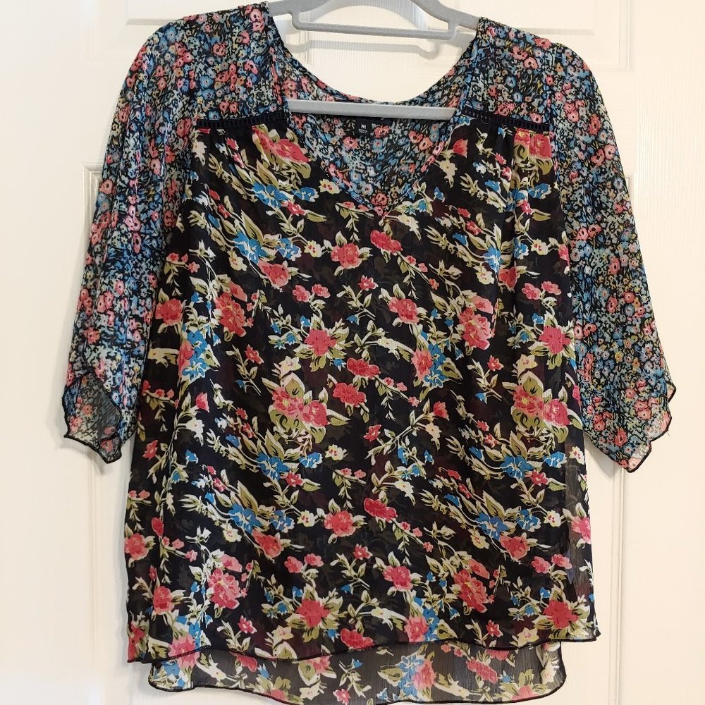 Mason + Mackenzie | Sheer Floral/Black Boxy Top |M
